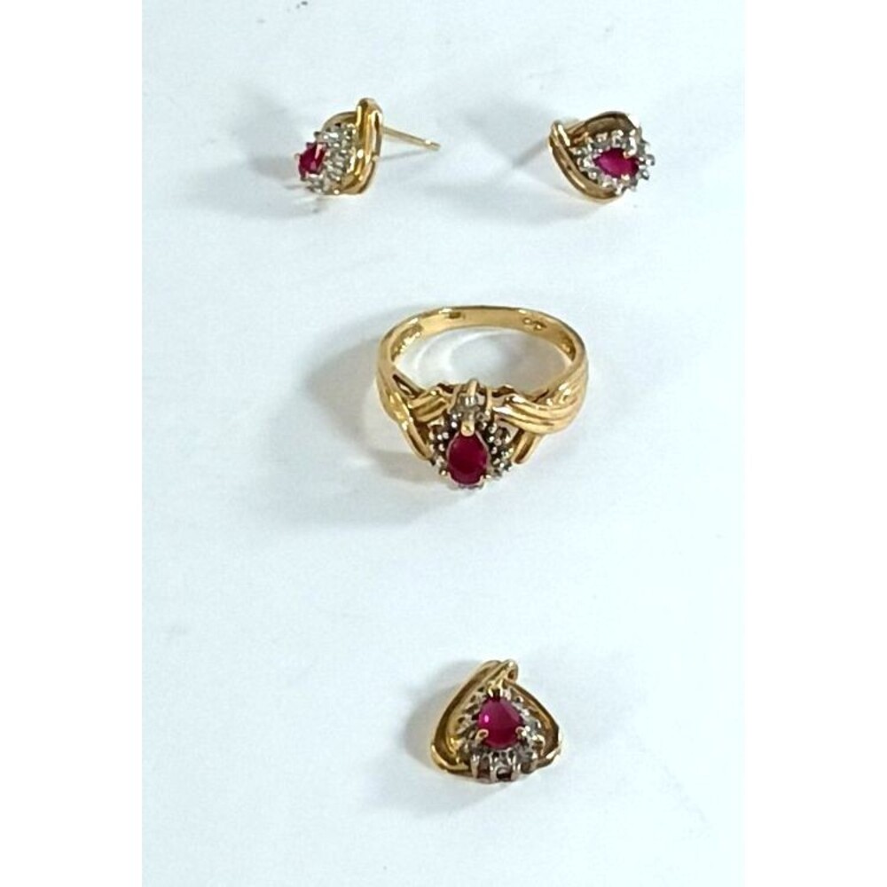 Vintage 10K Gold Ruby Diamond Jewelry Set Ring Pendant Earrings Pear Halo Estate
